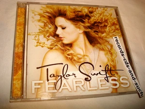 Taylor Swift – Fearless - BMRBTS0200 Target Exclusive 2 DISCS W/POSTER (CD & DVD - Picture 1 of 4
