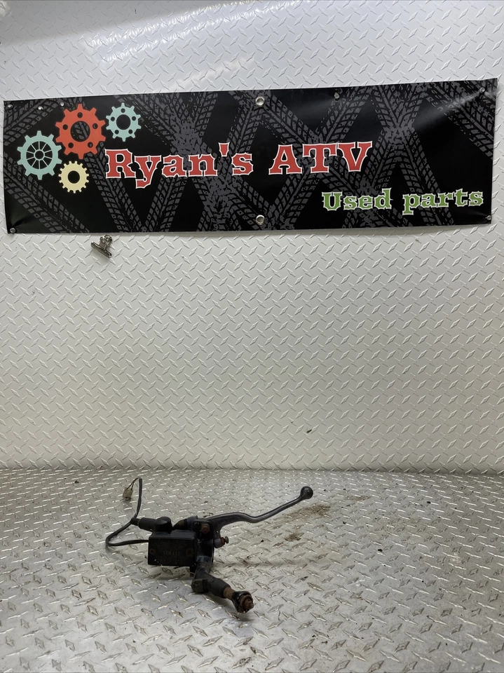 CILINDRO MAESTRO FRENO DELANTERO YAMAHA XT 600 E 3TB Y PALANCA Foto 1 de 4