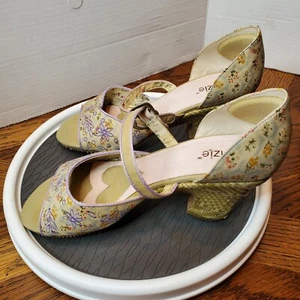 Kenzie Floral Pump Shoes Womens 8.5 With Strap NICE SEE READ - Picture 1 of 17