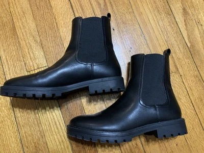 Loft Lug Sole Chelsea Ankle Booties Black Casual Grunge Platform Sz 9 - Image 1 of 4