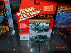 Johnny Lightning Pat Musi Outlaw Stock Firebird Classic Gold Collection MOC - Picture 1 of 3