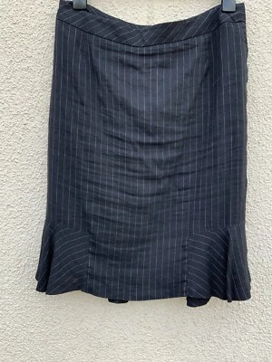 JAEGER BLACK WHITE PIN STRIPE LINEN FISHTAIL FLUTED HEM PENCIL SKIRT 14 Sexy - Image 1 of 4