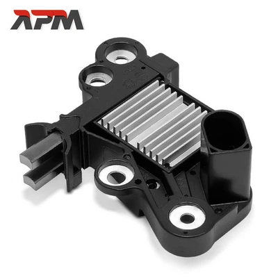 Regolatore Alternatore Corrente Continua per Volvo XC60 XC90 S60 II V70 III 135 - Immagine 1 di 4