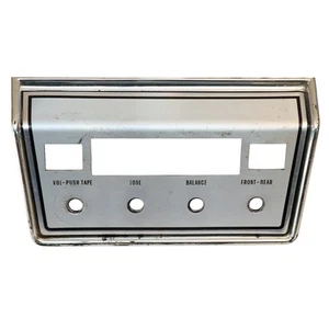 Placa frontal Chevrolet 8 pistas radio Delco OEM Camaro Nova Impala Chevelle 7300481 - Imagen 1 de 7