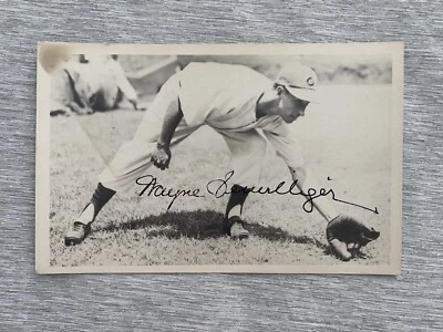 Wayne Terwilliger Chicago Cubs Signed/Auto Postcard - Image 1 of 2