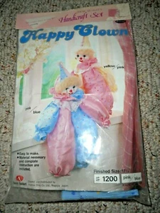 Thomas Boutique Thomas Shoji Co Happy Clown Handicraft Set Kit #1200 pink/blue - Picture 1 of 12
