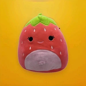 Peluche Squishmallow 8" Scarlet La Fragola Rosso Peluche Rosa 2020 - Foto 1 di 7