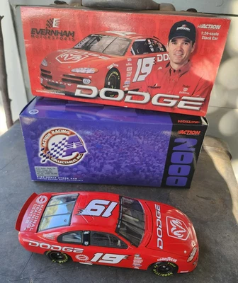 Dodge Showcar Ray Evernham #19 escala 1:24 NASCAR Stock Car 2000 Intrepid R/T Foto 1 de 4