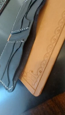 Cartera hombre doble pliegue piel negra hecha en USA, 4 tarjeteros+. Bloqueo RFID Foto 1 de 4