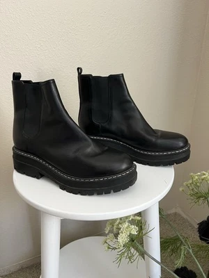 Marc Fisher Padmia Black Leather Pull On Chelsea Lug Sole Ankle Boot Size 10 - Image 1 of 4
