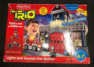 Fisher Price Trio Lights & Sounds Fire Station - Picture 1 of 4