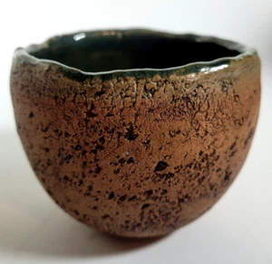 2012 Empty Bowls Rustic Reddish Brown Wood Fired Glazed Pottery Ceramic Bowl - Picture 1 of 6