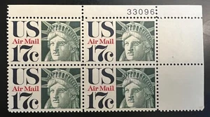 NEW BLOCK OF 4 US Air Mail 17c Statue of Liberty (33096) - Picture 1 of 2