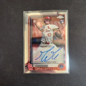 2025 Topps Chrome Gordon Graceffo #RA-GG RC Auto (RC) Cardinals L57 - Foto 1 di 2