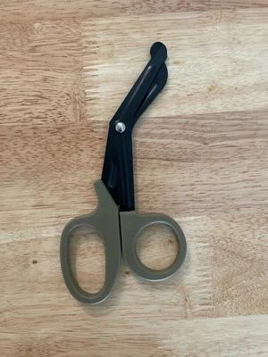 NEWTECH PRODUCTS PARAMEDIC EMT TRAUMA BANDAGE SHEARS SCISSORS STAINLESS STEEL 7.25”- Khaki