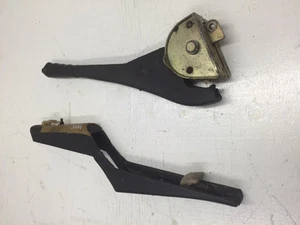 85 Ferrari Testarossa TR E-brake mango y moldura de emergencia - Imagen 1 de 12
