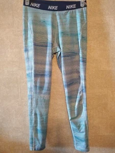 Nike Dri Fit Blue Green Running Athletic Yoga Capri Legging Pants. Large - Picture 1 of 8