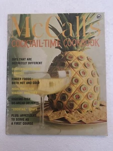 Vintage 1972 McCall's Cocktail-Time Drinks Recipes Cookbook Illustrated - Bild 1 von 11