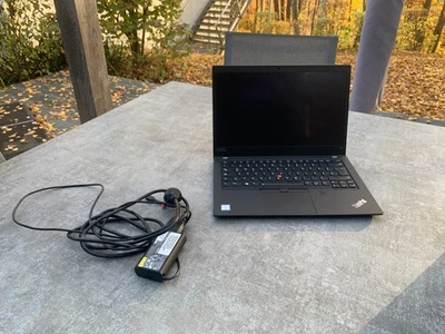 Lenovo ThinkPad T490 14" FHD Touch i5-8365U 1,60 GHz 16 GB 256 GB SSD Win11 - Immagine 1 di 4