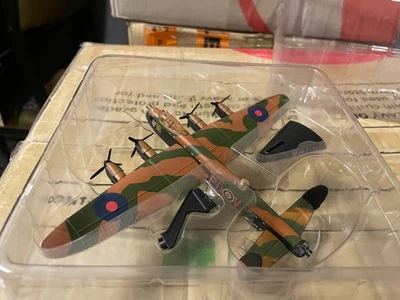 Postage Stamp 1:150 RAF Avro Lancaster (PS5333) Original Release - image 1 of 3