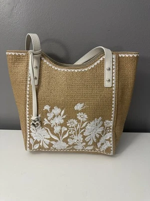 Bolso de Hombro Brighton Colección Jardín Francés Blanco Floral Paja Nuevo con Etiquetas $345 Foto 1 de 4