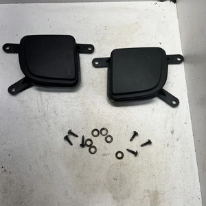 2004 05 06 07 08 Chrysler Crossfire Left Right Fog Light Delete Cover Left Right - Picture 1 of 8