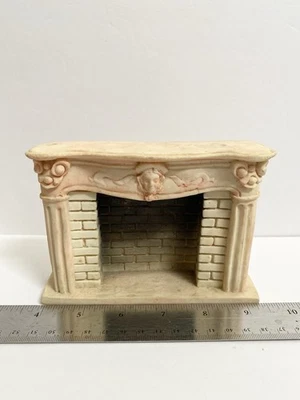 "Casa de muñecas estilo francés 1:12"" chimenea" Foto 1 de 4