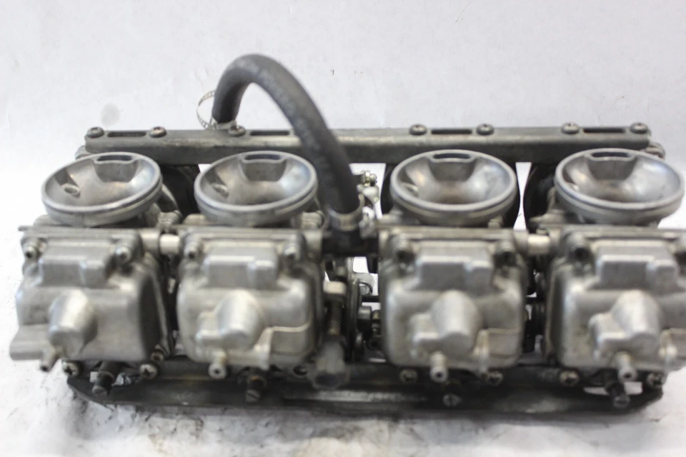 CARBURADOR CARBURADOR 16100-ME5-671 1983 HONDA NIGHTHAWK CB650SC Foto 1 de 4