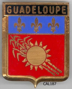 CAL187 - PLAQUE DE CALNDRE AUTO - GUADELOUPE - Picture 1 of 1