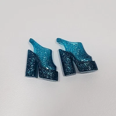 Barbie década de 1990 2000 verde azulado brillo plataforma tacones zapatos uñas Hollywood Foto 1 de 4