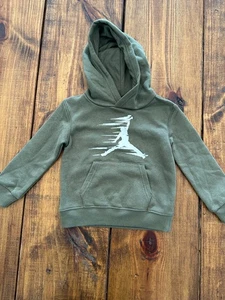 Jordan Boys Medium Olive MJ Flight MVP Fleece Pullover Hoodie Size 2T NWT - Picture 1 of 7