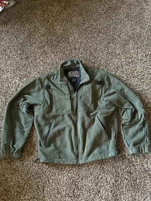 Men’s 5.11 Tactical Series Full Zip Green Fleece Concealed Carry Jacket Size Med - Image 1 of 4