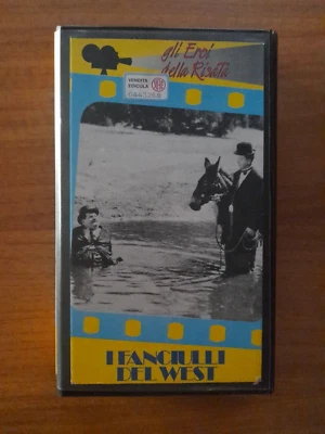 VHS I Fanciulli del West (1937), Stanlio e Ollio - Gli Eroi della Risata - Immagine 1 di 4