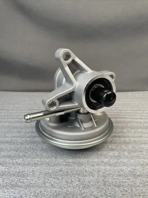 For 1995-2020 Isuzu NPR NPR-HD V8 Vacuum Pump 8972410351 97241035 904-862 - Image 1 of 4