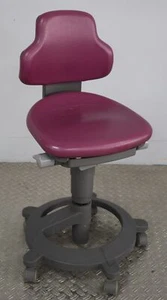 SIEMENS / SIRONA Zahnarztstuhl / Behandlerstuhl / Laborstuhl Aubergine # 01223 - Bild 1 von 4