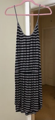 Vestido Solero Tres Lunares Gris Artístico Rayas Tejido Modal Para Mujer Pequeño Foto 1 de 2