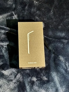 New Samsung S25 128 GB Silver Sealed Box - Photo 1 sur 1