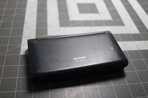 Compagnon/communicateur PC mobile vintage Sharp Zaurus 1 Mo PDA - Très bon état (ZR-3500X) - Photo 1 sur 8