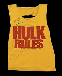 CAMISA FIRMADA WWE HULK HOGAN DE COLECCIÓN REGLAS HULK 1988 CON HOLOGRAMA HOGAN CERTIFICADO DE AUTENTICIDAD S - Imagen 1 de 5