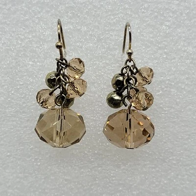 Lindos pendientes colgantes facetados con cuentas boho marrón claro Foto 1 de 4