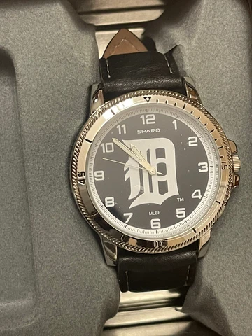 MLB Detroit Tigers Mens Sparo Watch Cover