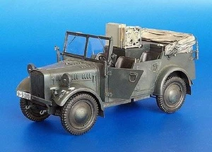 PLUS MODEL COMPLETE KIT KFZ.2 STOEWER RADIO CAR WWII Scala 1:35 Cod.PL205 - Foto 1 di 1