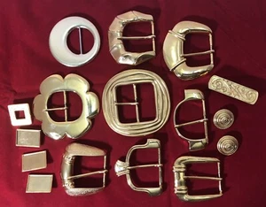 Konvolut goldfarbene Gürtelschnallen, Keeper, Spanien, Italien, ROC - Bild 1 von 13