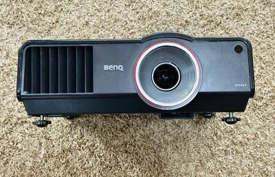 BenQ SP920p 6,000 Lumen Dual Lamp Projector DLP HDMI 425 Lamp Hours - Image 1 of 4