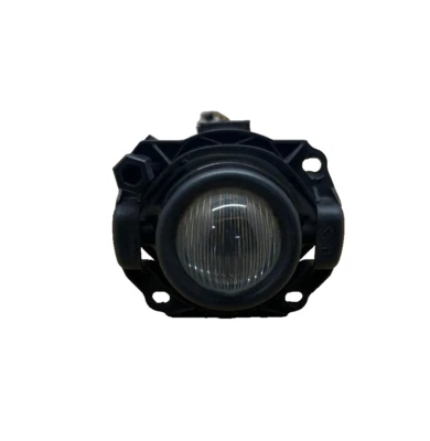 2004 2005 06 BMW X3 Right Front Lamp Fog Lamp Rh OEM: 63173416773 SEE PICTURES! - Image 1 of 4