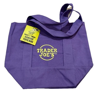 NUEVO Bolso de Mano Trader Joe’s Halloween Mini Lona Golosinas Púrpura con Logo Verde Foto 1 de 4