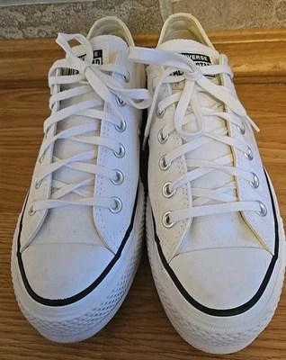 Converse Chuck Taylor All Lift Top White Canvas Shoes Womens Size 8  - Image 1 of 4