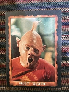 1985 Topps THE GOONIES #8 MEET "SLOTH" - Bild 1 von 2