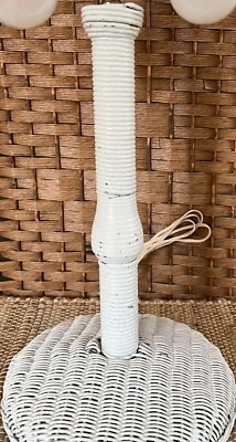 Старинная викторианская плетеная лампа в форме колонны с двойным гнездом сердечник для коттеджа MCM BOHO - Изображение 1 из 4