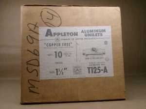 NEW BOX OF 10 APPLETON T125-A 1-1/4" FORM 85 PRESSURE CAST ALUMINUM UNILETS AK - Picture 1 of 1